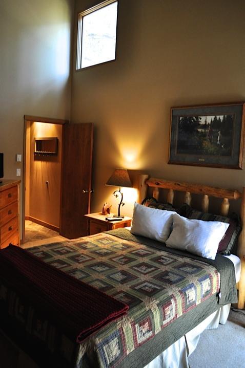 Mount Bachelor Village Resort Bend Exterior photo